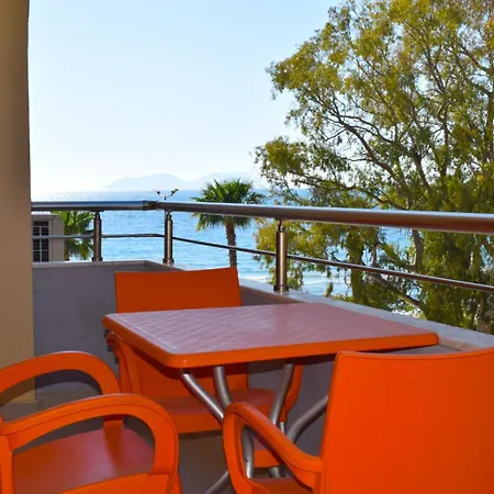 Beachfront 3 By Office Vlorë