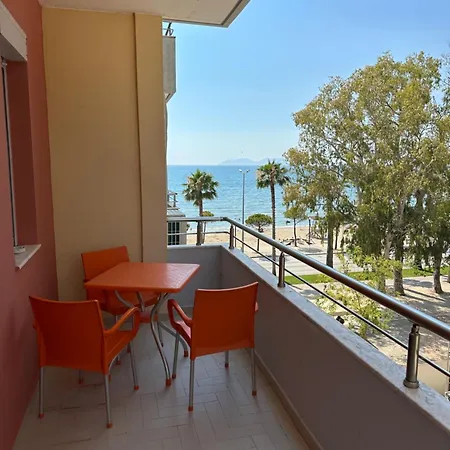 Beachfront 3 By Office * Vlorë