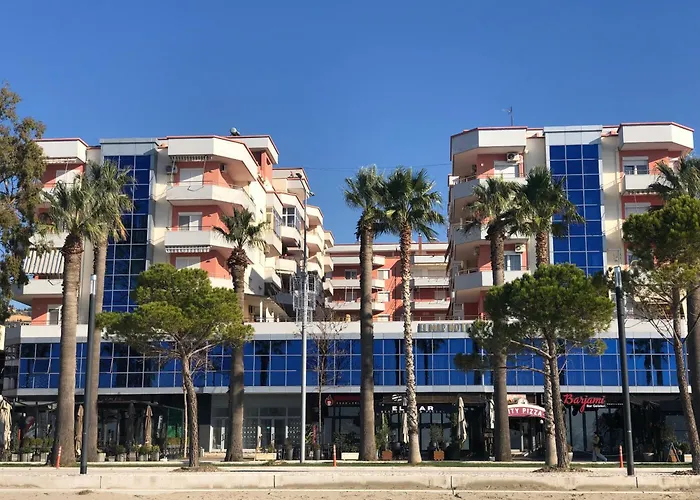 Beachfront 3 By Office Apartment *