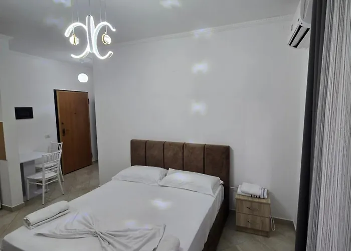 Apartment Beachfront 3 By Office Vlorë